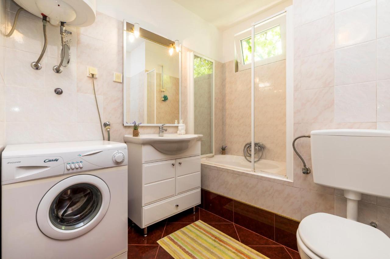 מאלי לוסיניי Apartman Maya מראה חיצוני תמונה